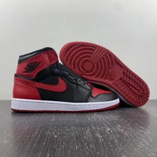 Air Jordan 1 High 黑红白篮球鞋