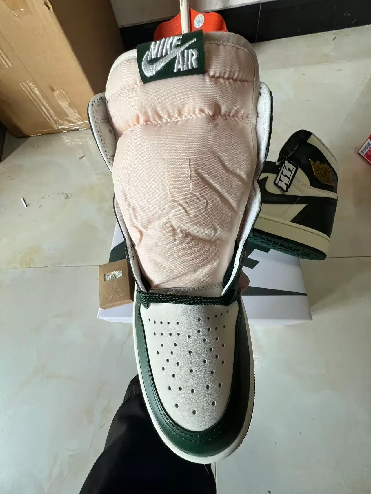 Air Jordan 1 High Forest Green and Cream Basketball Shoes 3