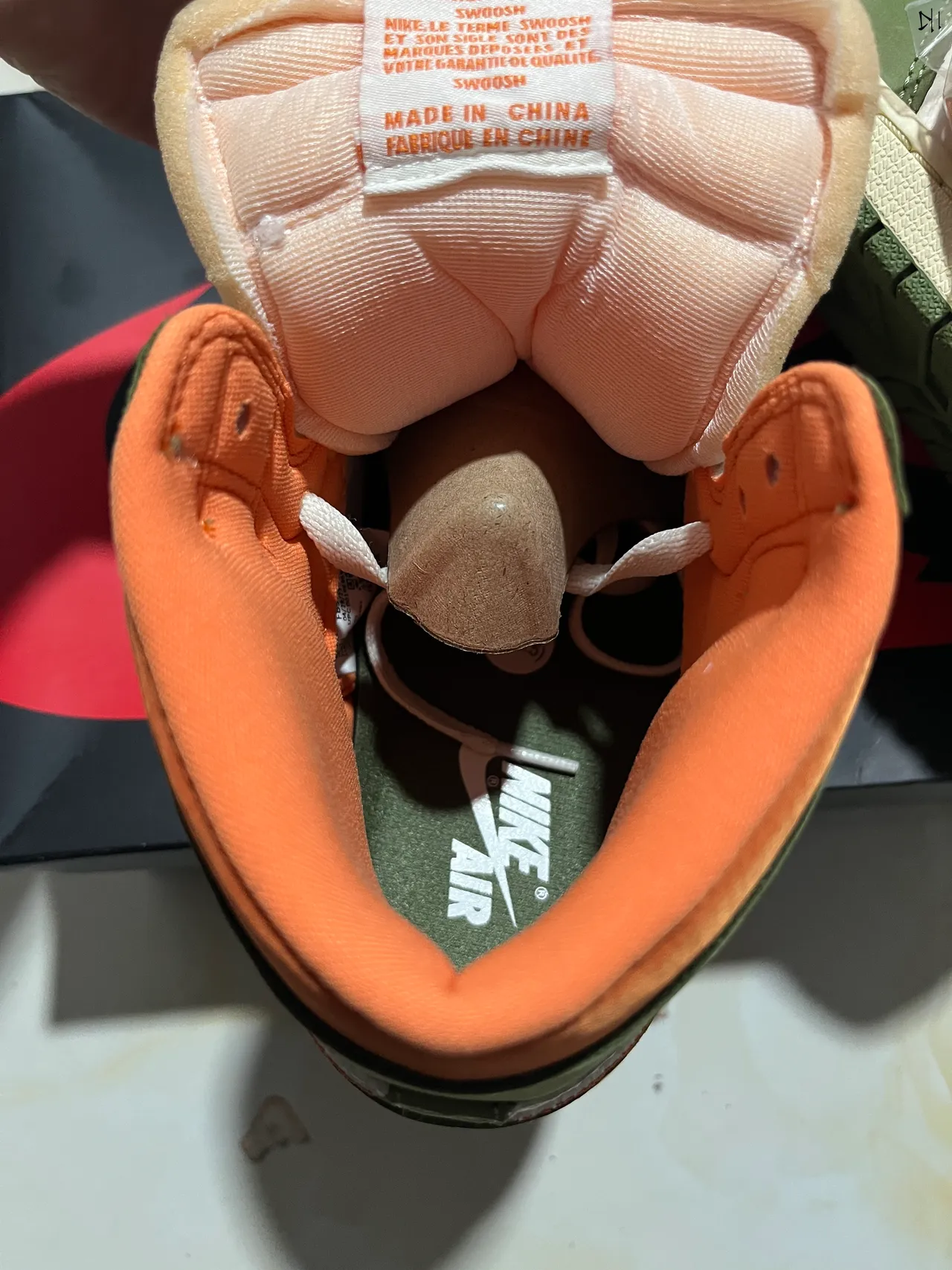 Air Jordan 1 High Olive Green White Orange Basketball Shoes 3