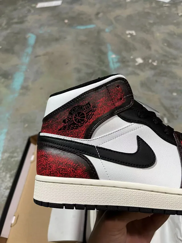 Air Jordan 1 High Textured Red and Black Basketball Shoes 8