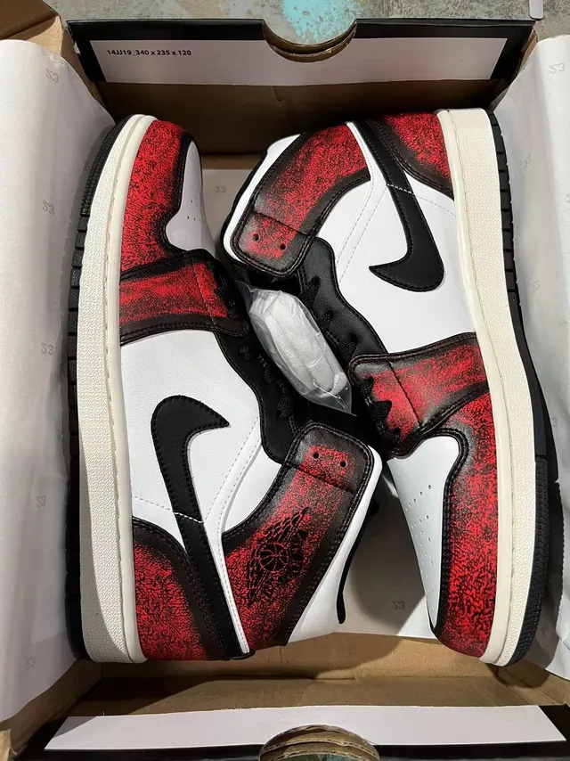 Air Jordan 1 High Textured Red and Black Basketball Shoes 9