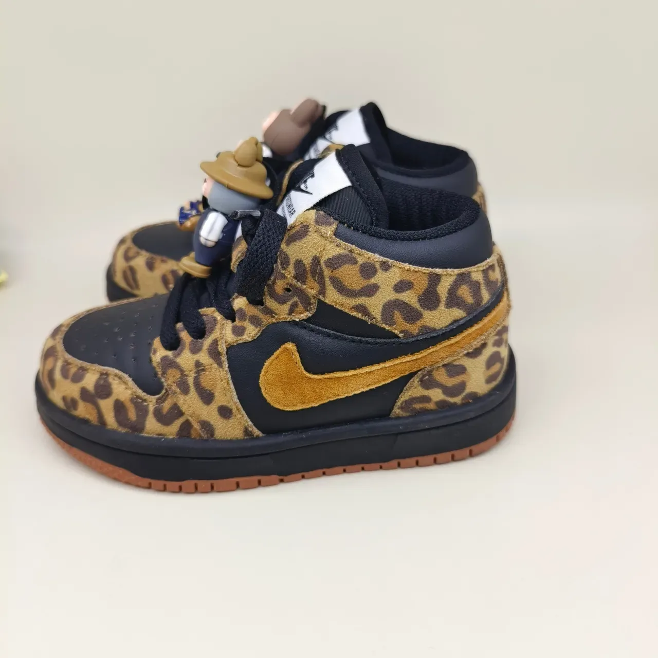 Air Jordan 1 Low sneakers lifestyle rose et blanc 6