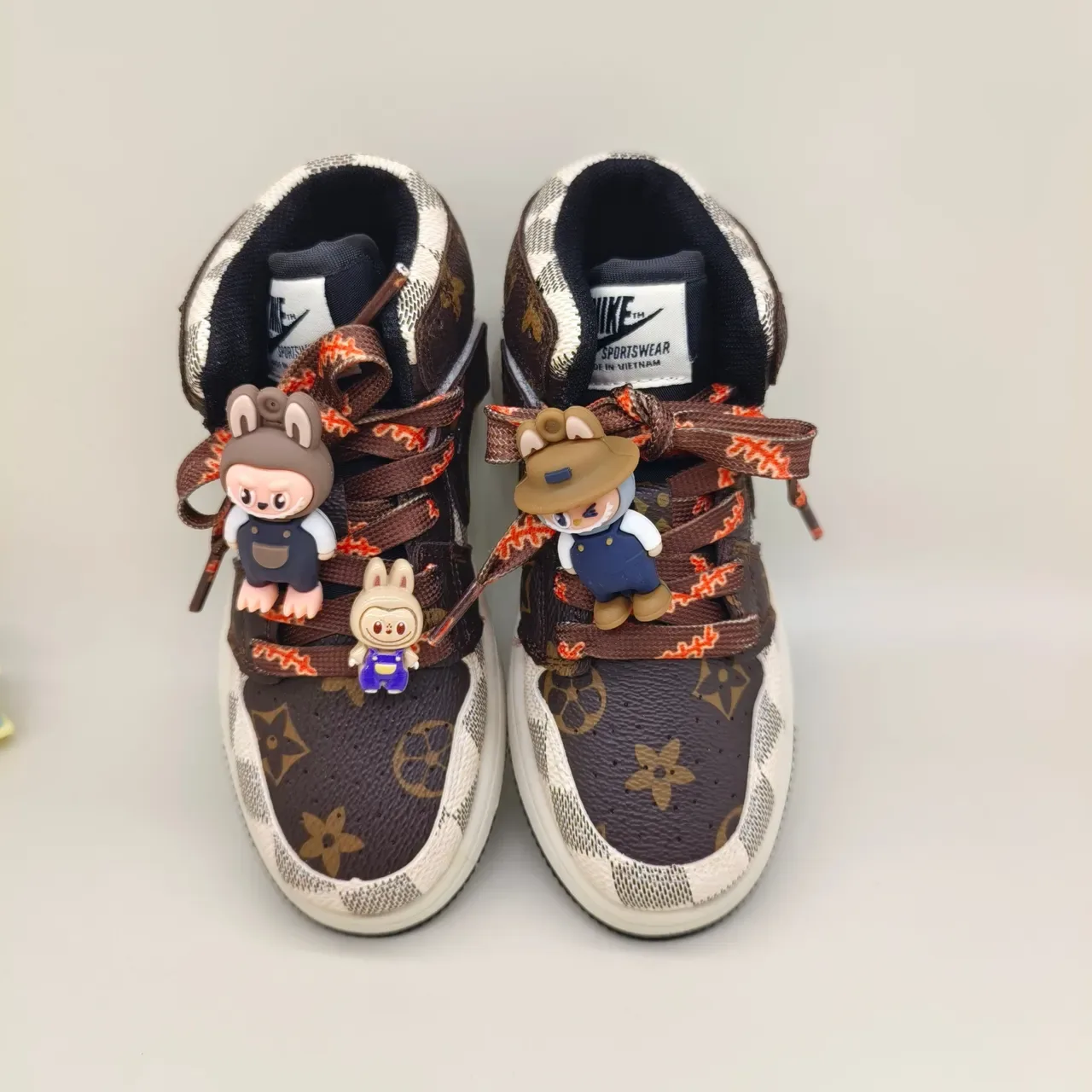 Air Jordan 1 Low sneakers lifestyle rose et blanc 17