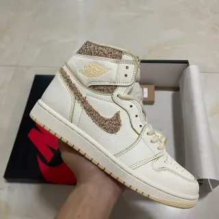 Air Jordan 1 Off-White Beige Speckled Leather 篮球鞋