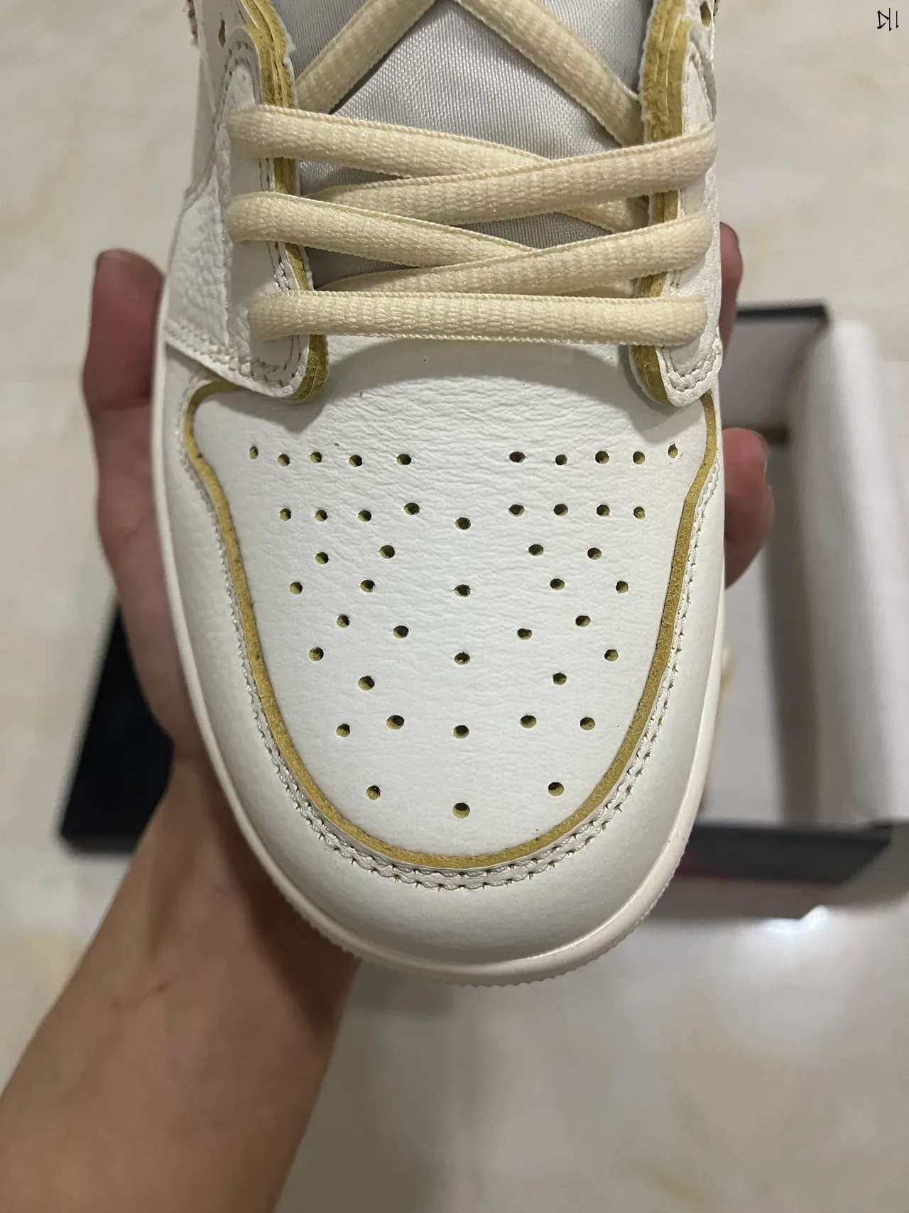 Air Jordan 1 Off-White Beige Speckled Leather Zapatos de Baloncesto 3