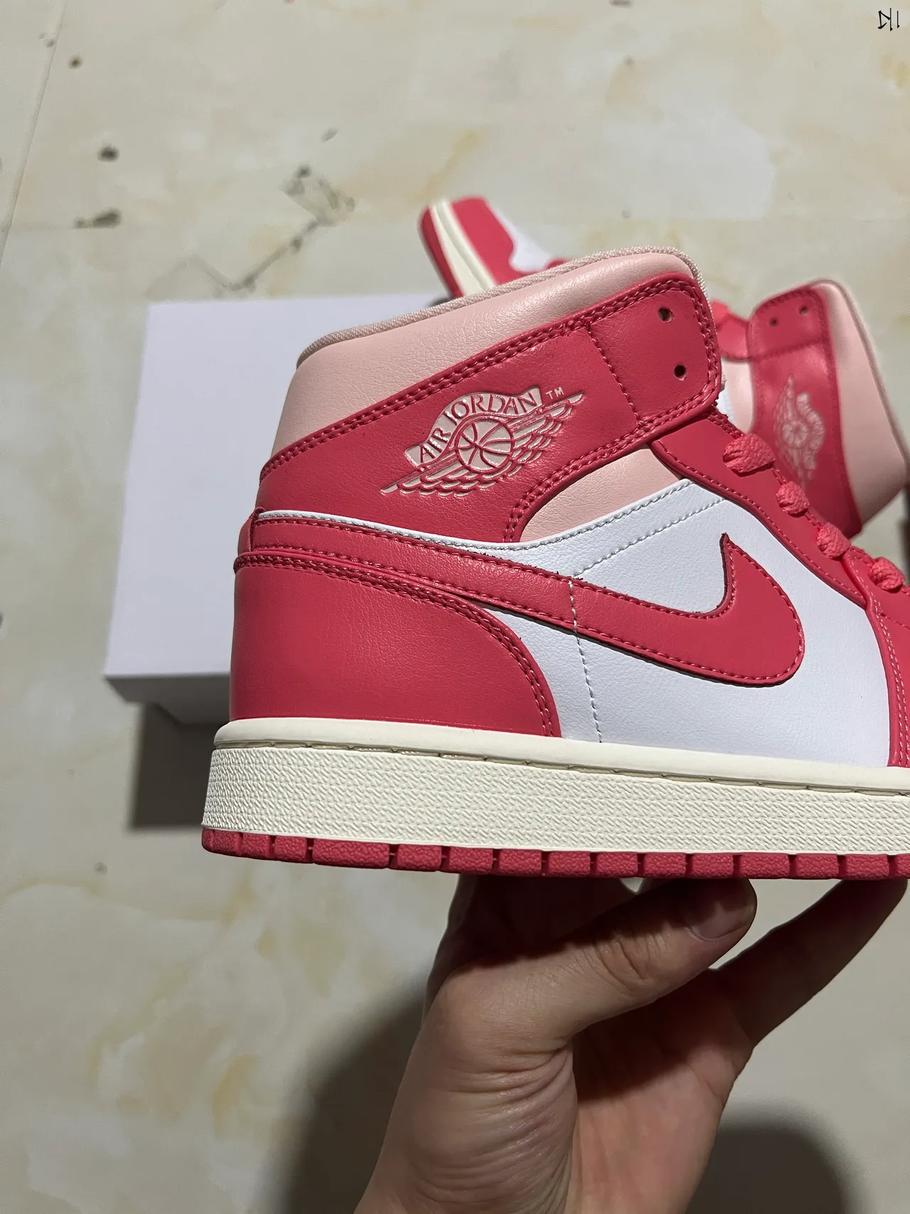 Air Jordan 1 Rosa e Branco High Top Sapatos de Basquete 6