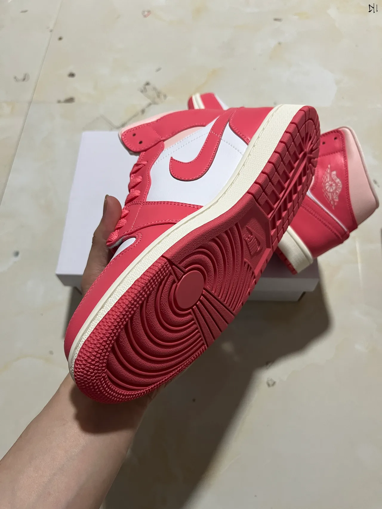 Air Jordan 1 Rosa e Branco High Top Sapatos de Basquete 8
