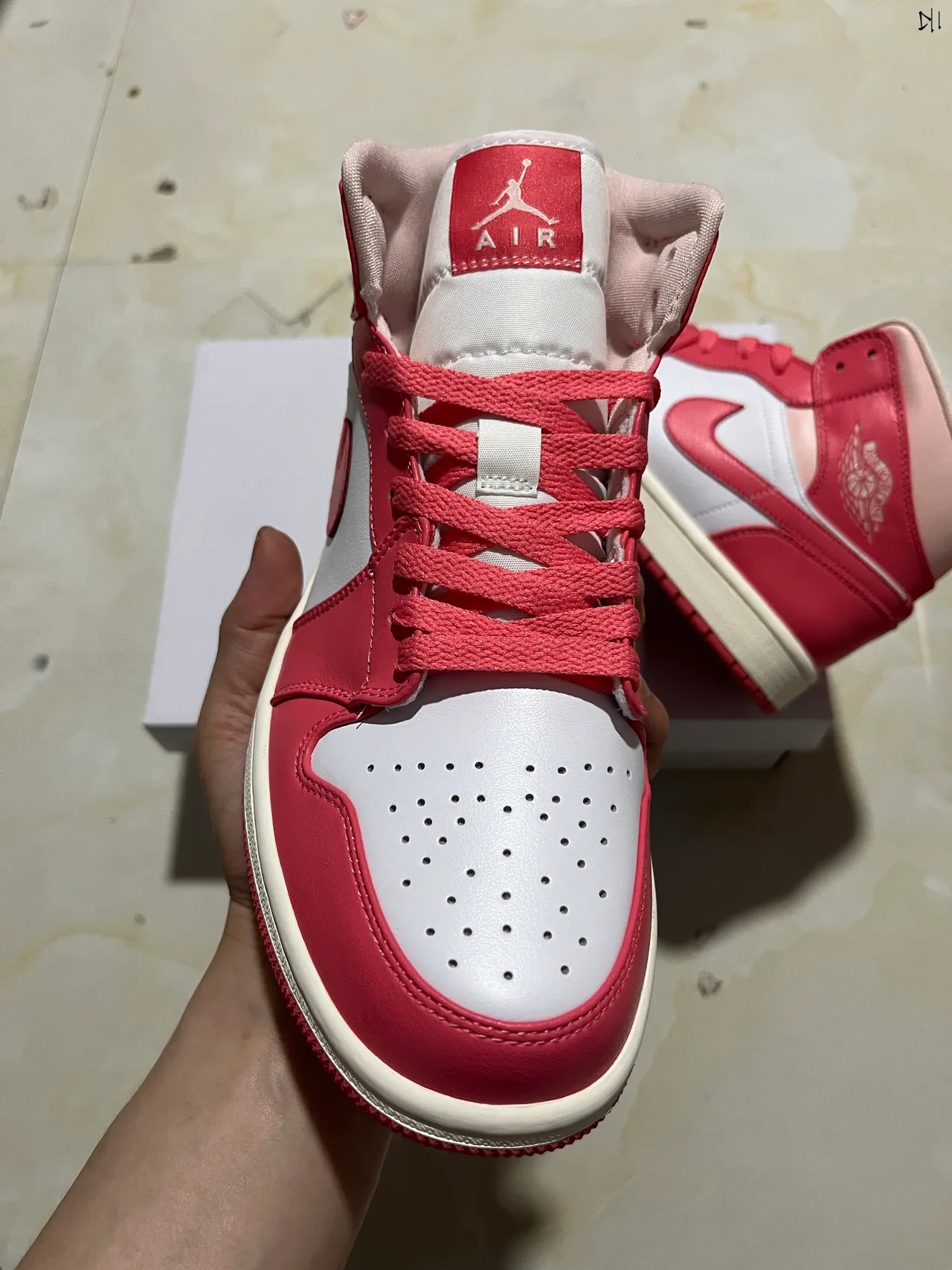 Air Jordan 1 Rosa e Branco High Top Sapatos de Basquete 10