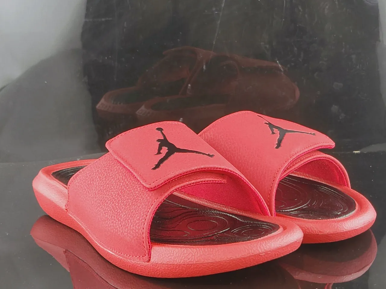 Air Jordan 1 Slide Red Black Slippers 3