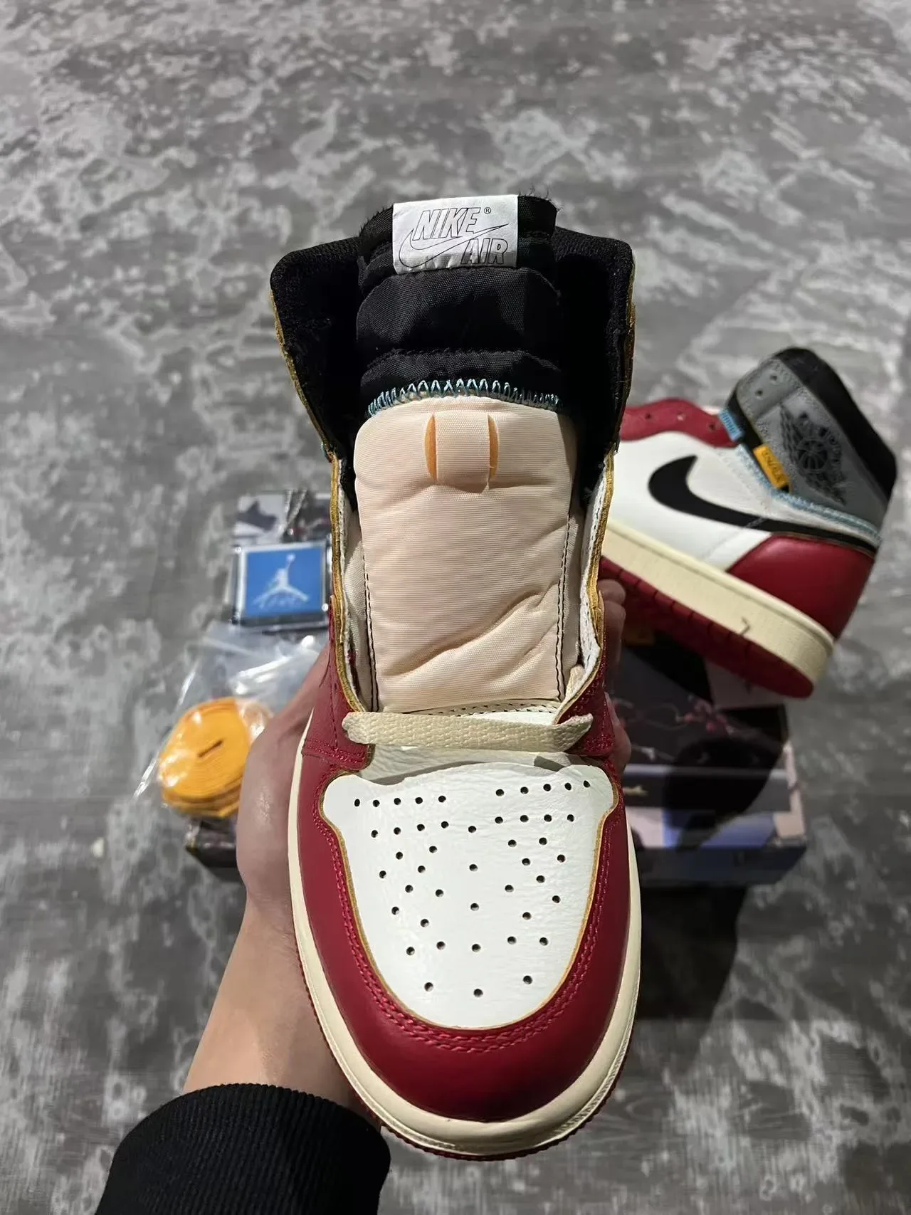 Air Jordan 1 Union Los Angeles Rouge Blanc Noir Chaussures de Basketball 3