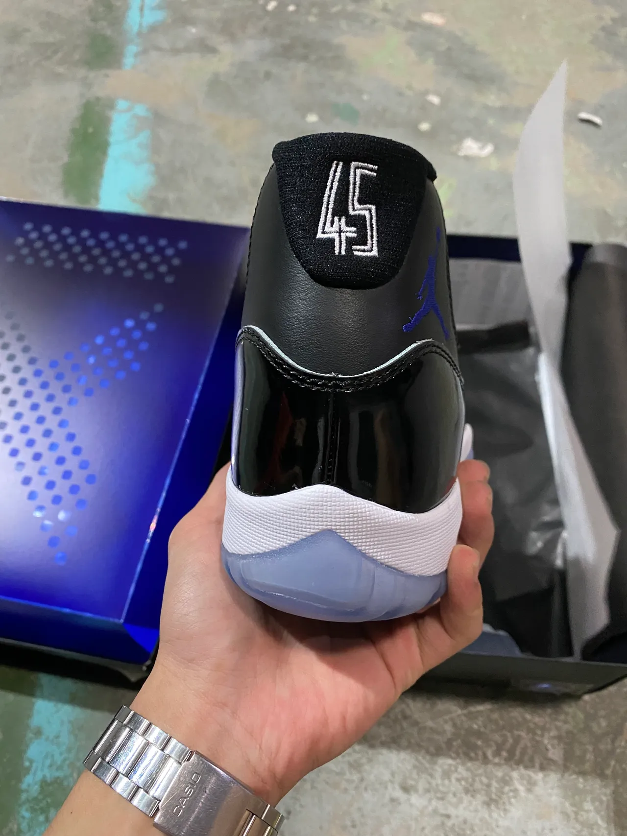 Air Jordan 11 Glossy Black White Icy Blue Basketball Shoes 6