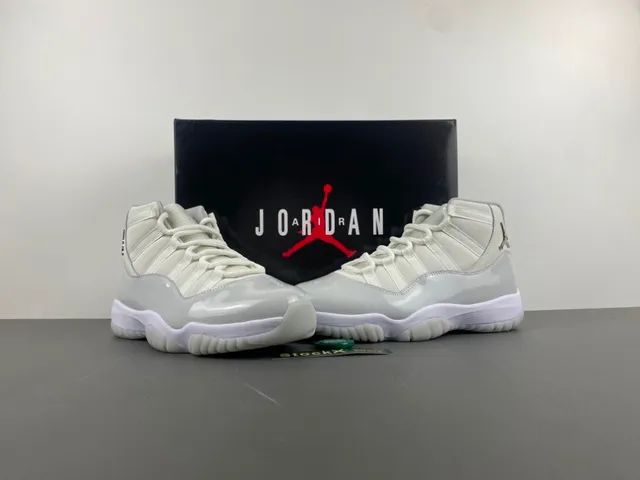 Air Jordan 11 Gray White High-Top Patent Leather Toe Basketball Shoes 14