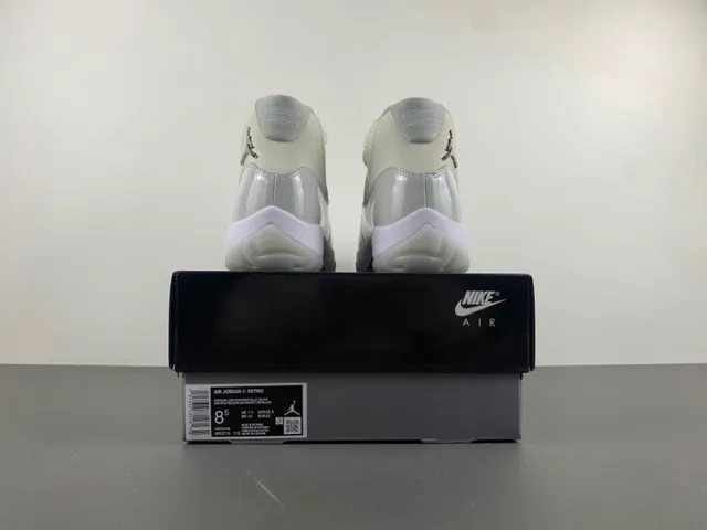 Air Jordan 11 Gray White High-Top Patent Leather Toe Basketball Shoes 18