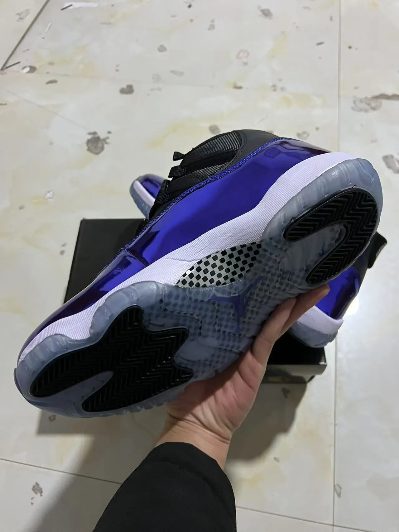 Air Jordan 11 Royal Blue Patent Leather Basketball Shoes 6