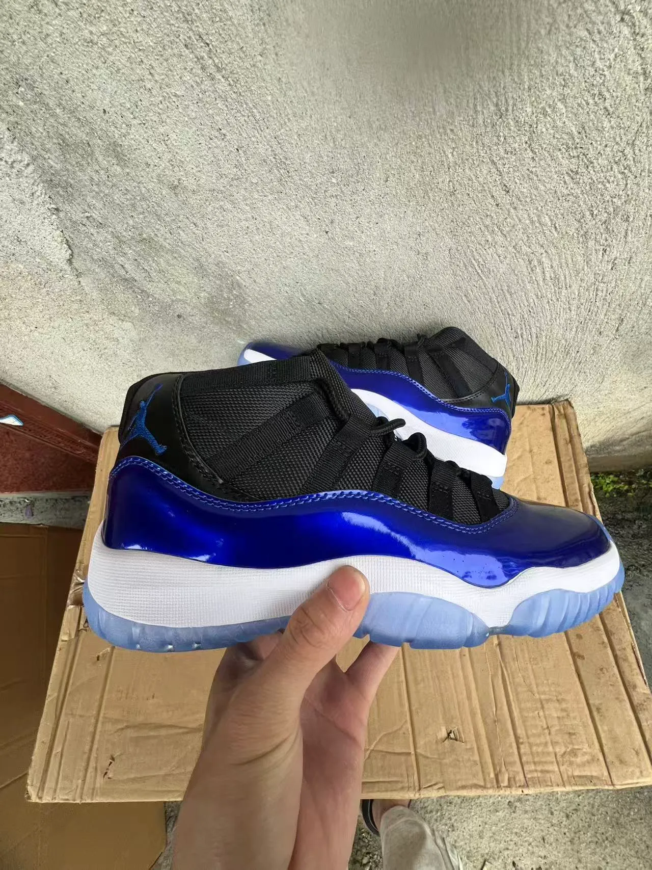 Air Jordan 11 Royal Blue Patent Leather Basketball Shoes 7