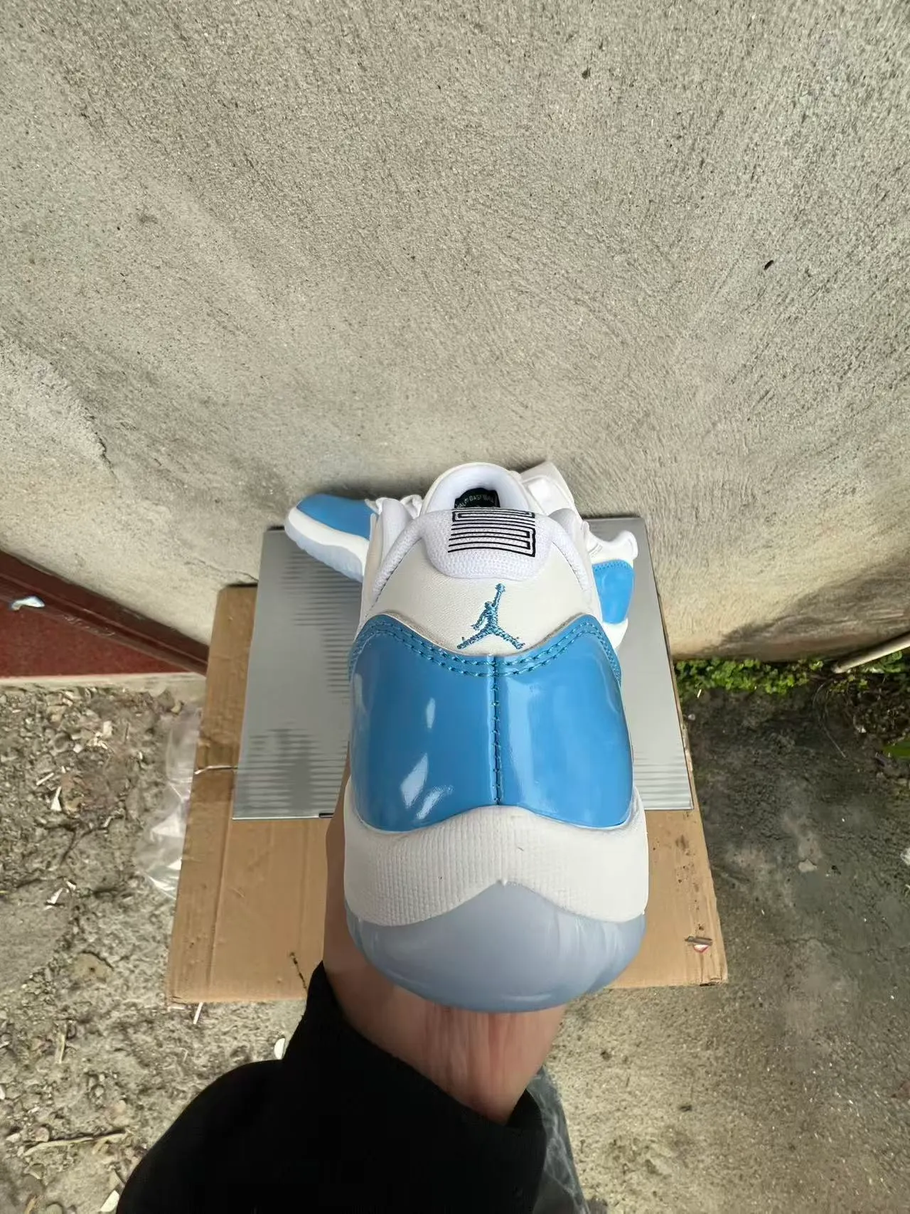 Air Jordan 11 White and Light Blue Patent Leather Basketball Shoes 7