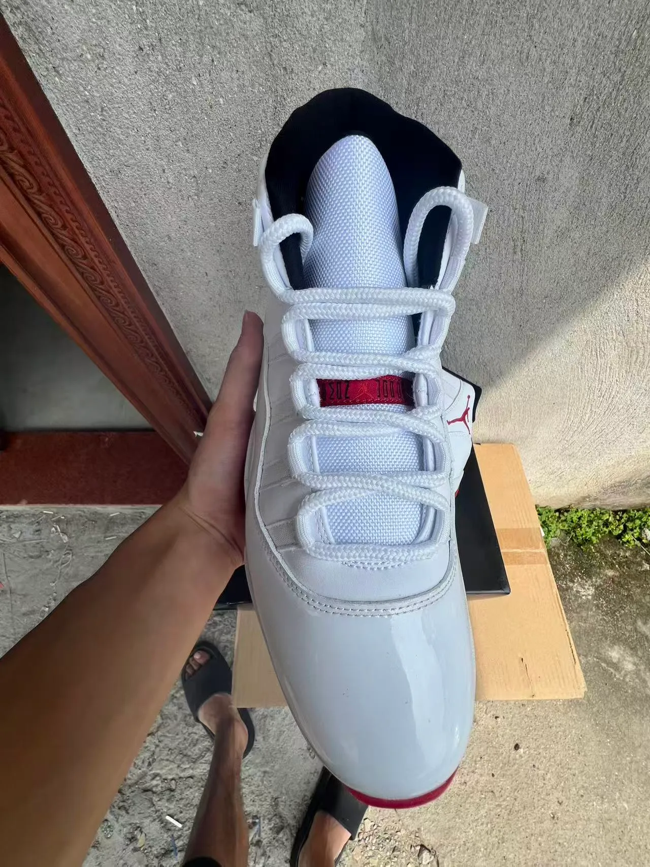 Air Jordan 11 White Red Basketball Shoes 3