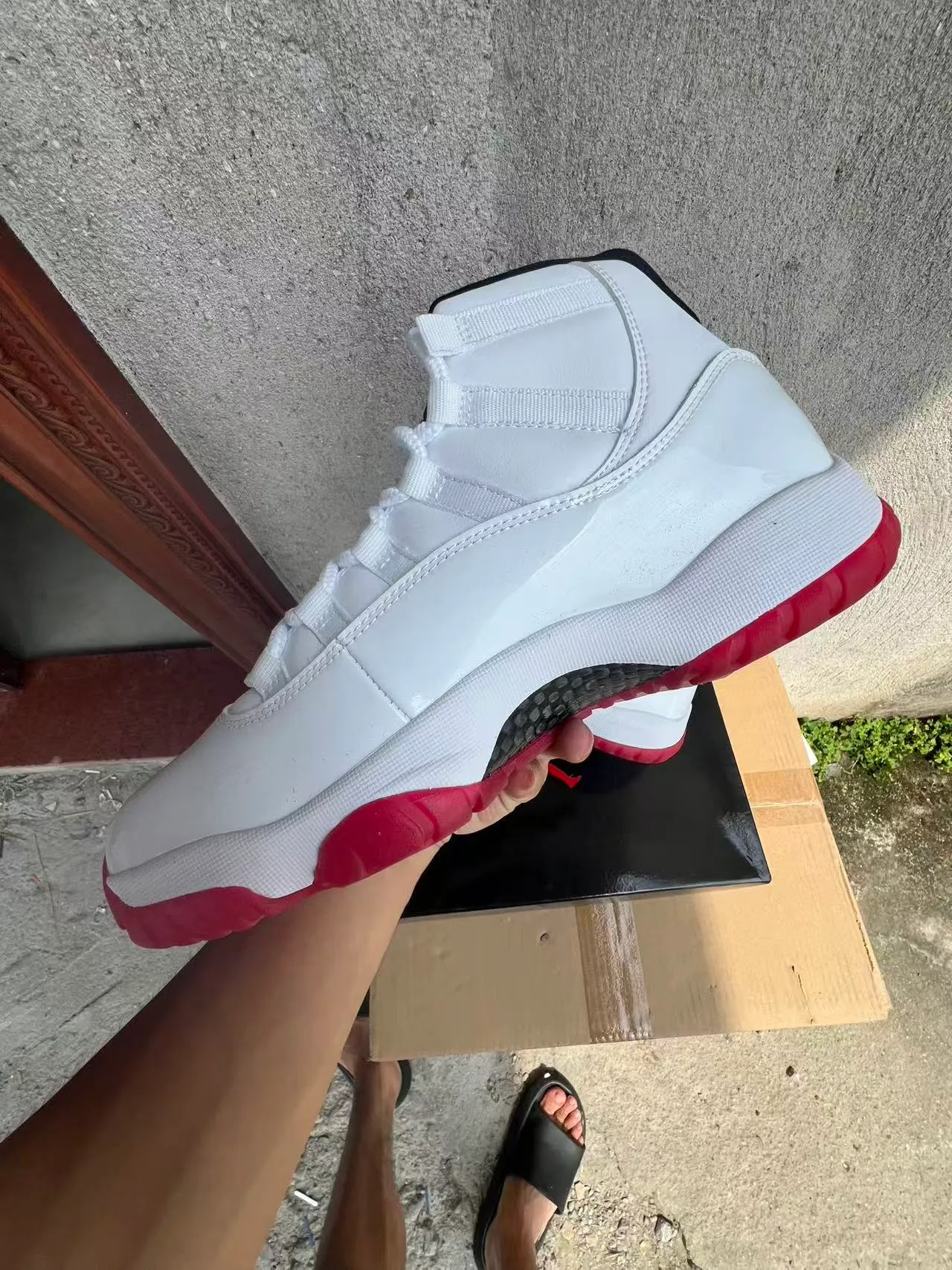 Air Jordan 11 White Red Basketball Shoes 5