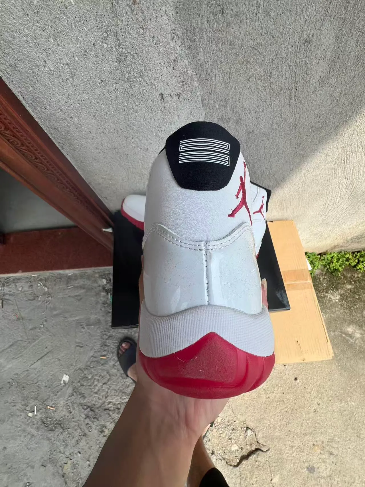 Air Jordan 11 White Red Basketball Shoes 8