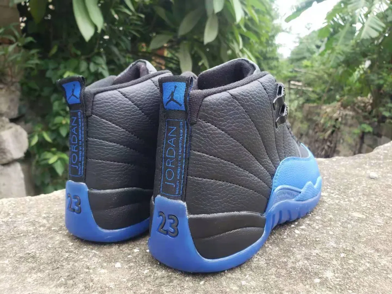 Air Jordan 12 Black and Blue Basketball Shoes 4