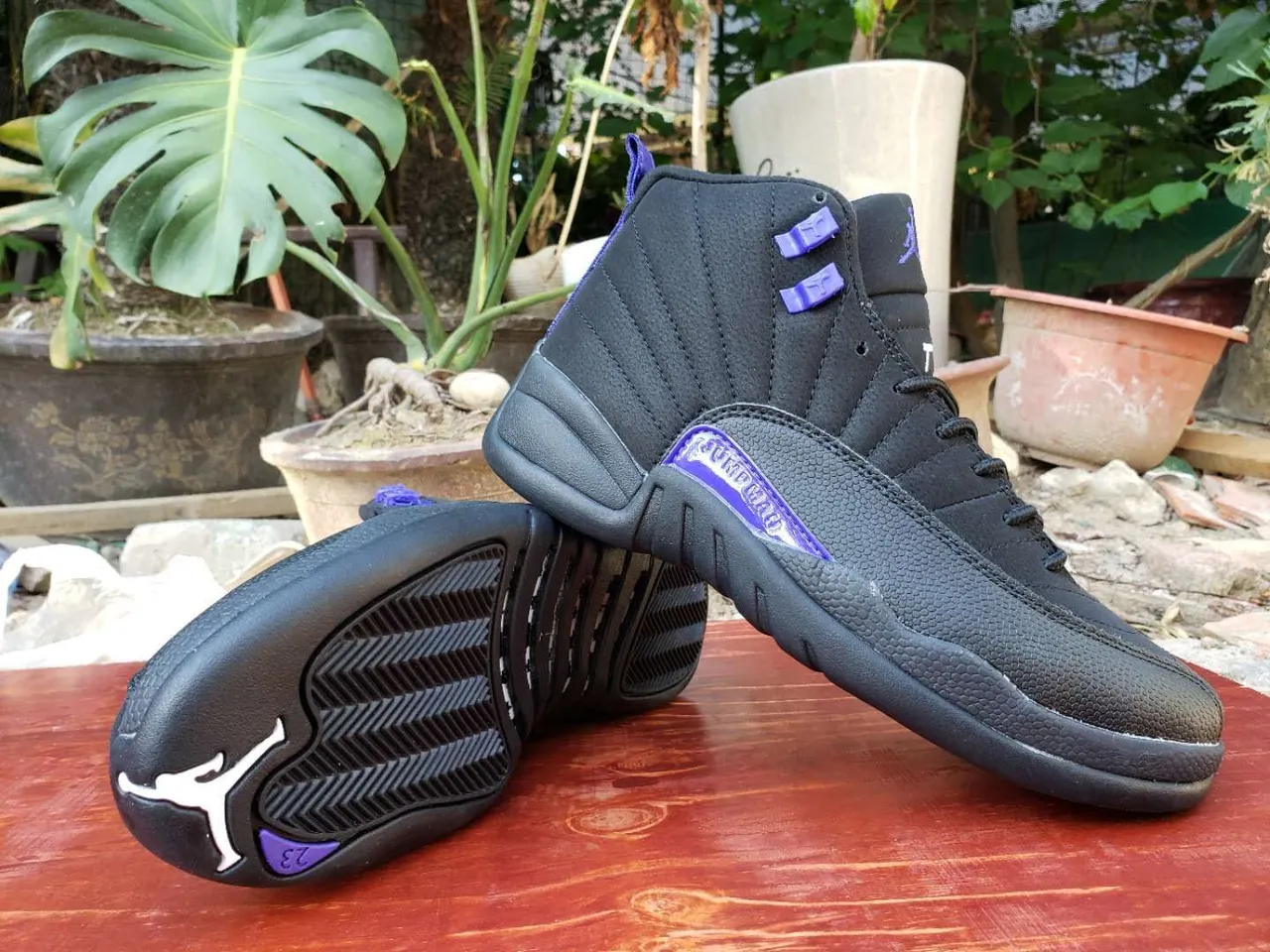 Air Jordan 12 Preto Azul Royal Tênis de Basquete 3