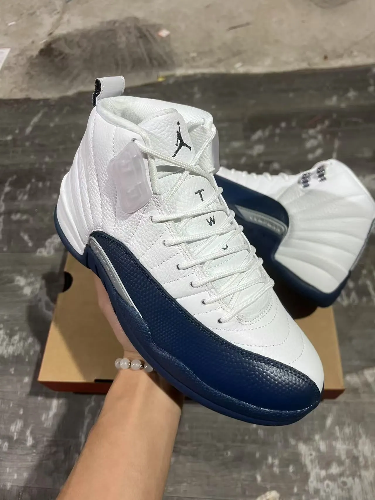 Air Jordan 12 White Navy Basketball Shoes 2
