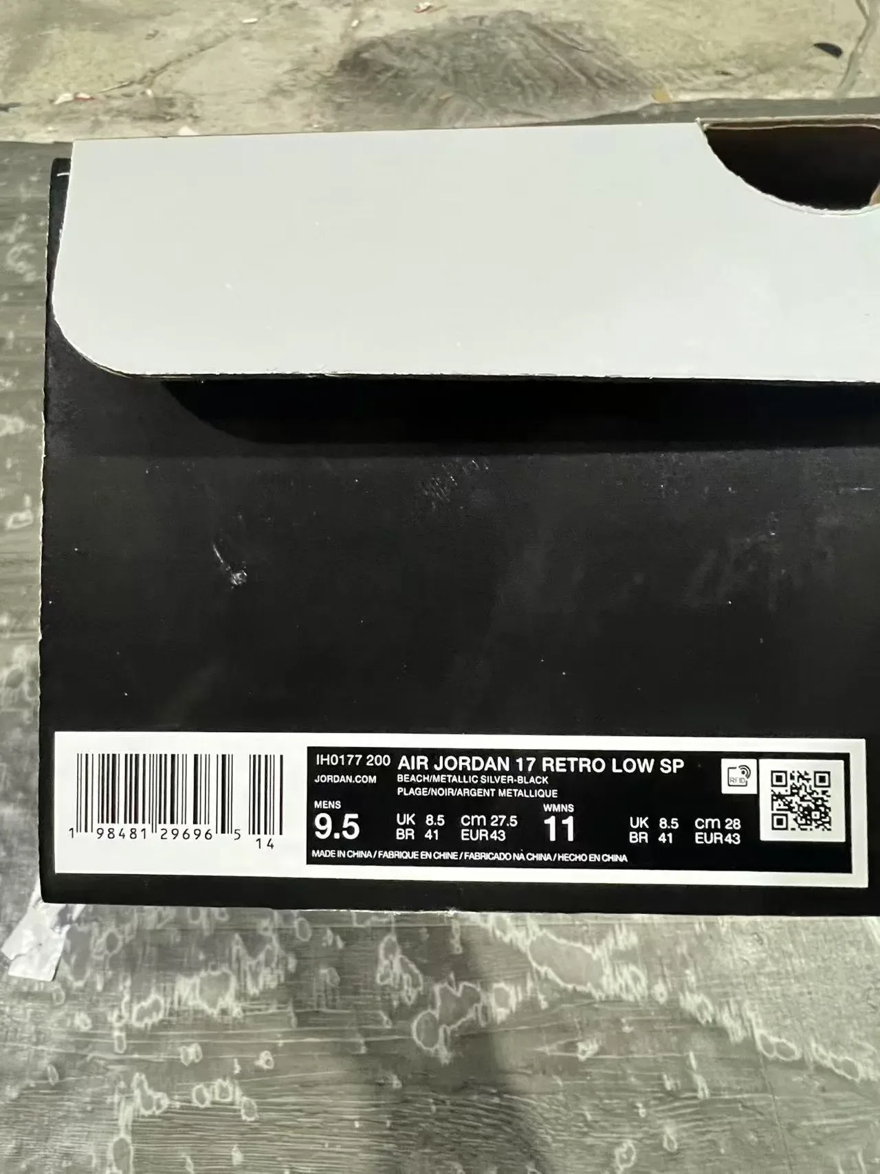 Air Jordan 17 Off-White et Noir Chaussures de Basketball 10