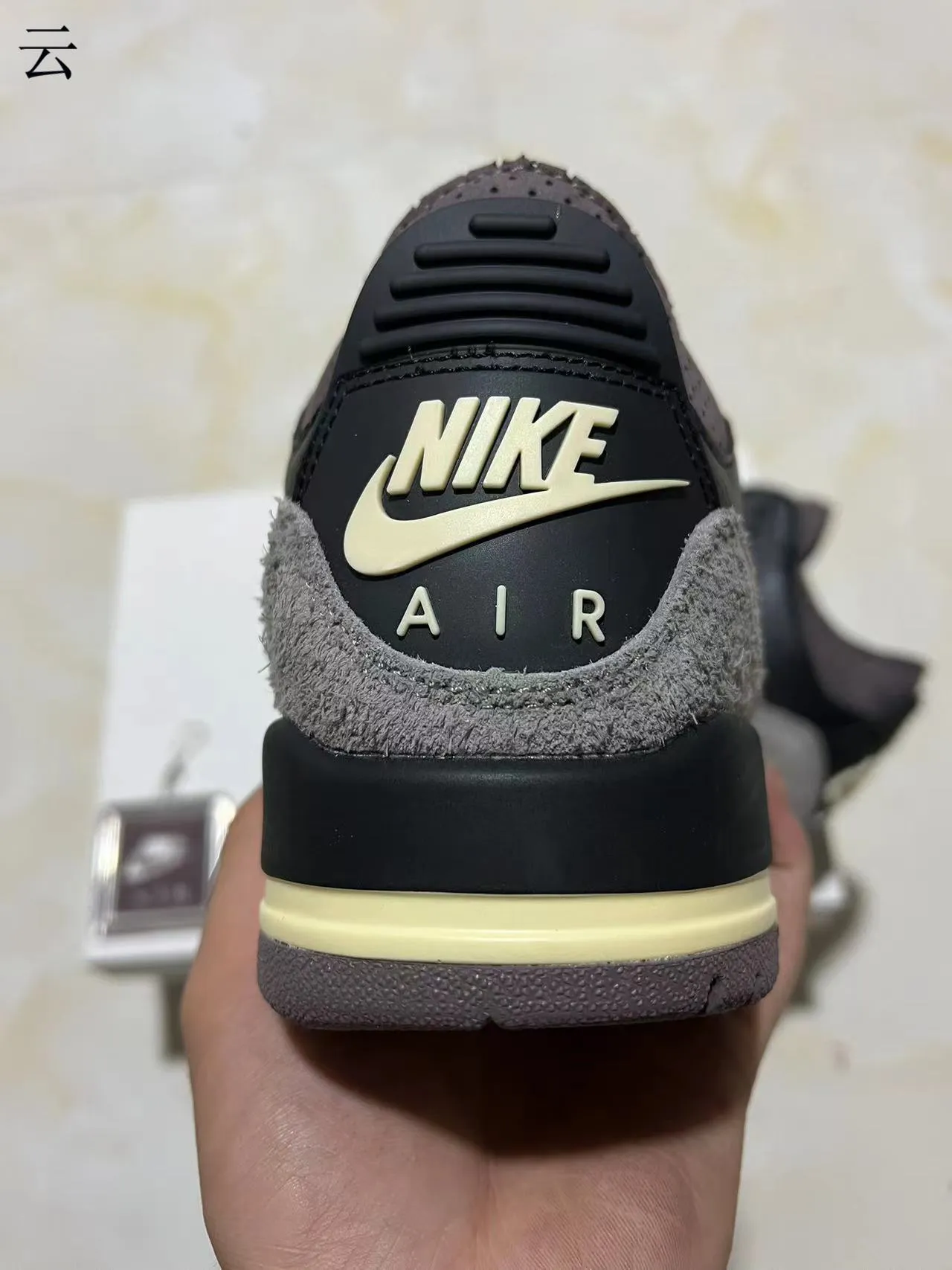 Air Jordan 3 Black Charcoal Cream Basketball Shoes 8