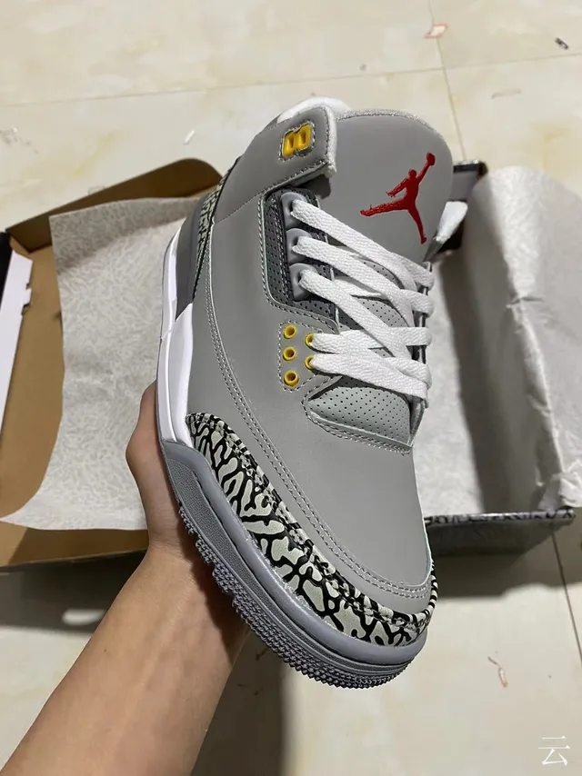 Air Jordan 3 Gray Elephant Print Basketball Shoes 2