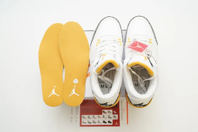 Air Jordan 3 White Cement Yellow Basketball Shoes 2