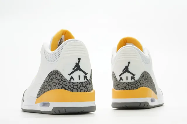 Air Jordan 3 White Cement Yellow Basketball Shoes 7