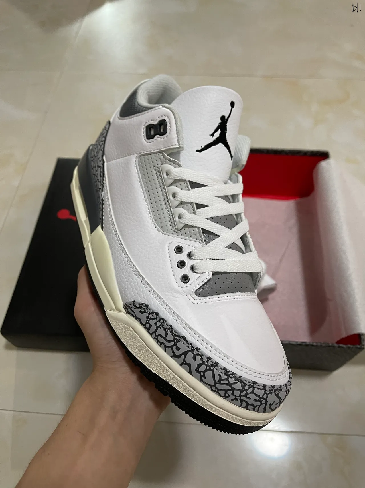 Zapatillas de baloncesto Air Jordan 3 con estampado de elefante blanco 2