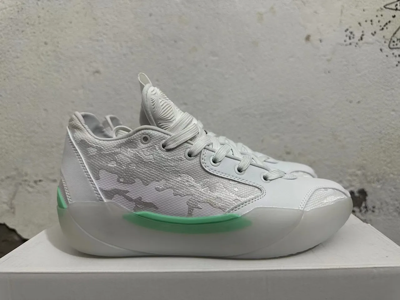 Tênis de basquete Air Jordan 37 Low branco verde menta 4