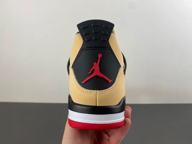 Air Jordan 4 Beige Black Red Basketball Shoes 4