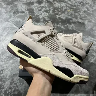 Air Jordan 4 Beige Cream Black Basketball Shoes