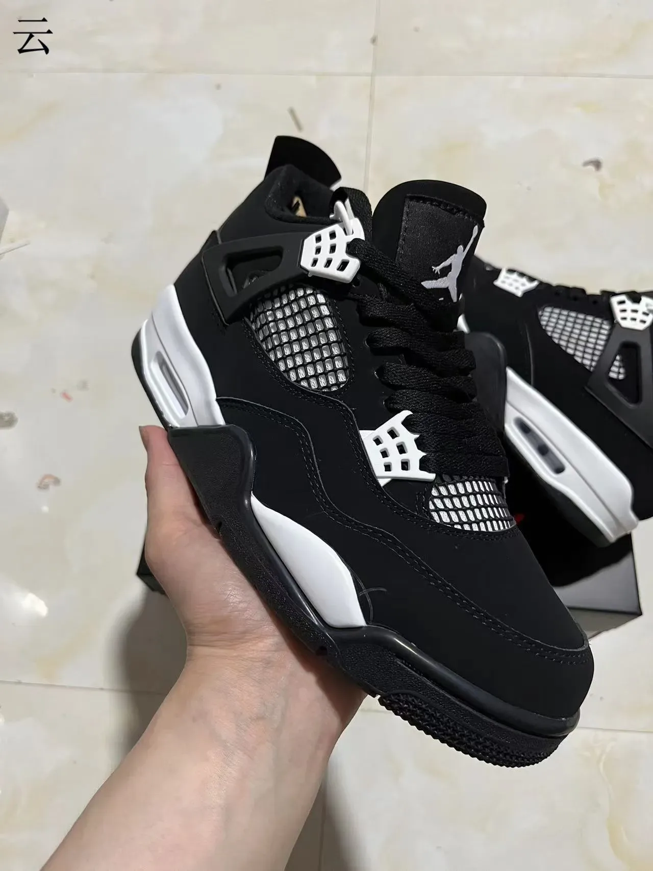 Air Jordan 4 Tênis de Basquete Preto e Branco 2