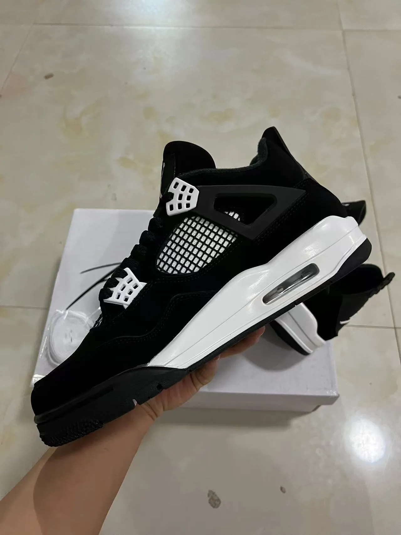 Air Jordan 4 Black White Basketball Shoes 5