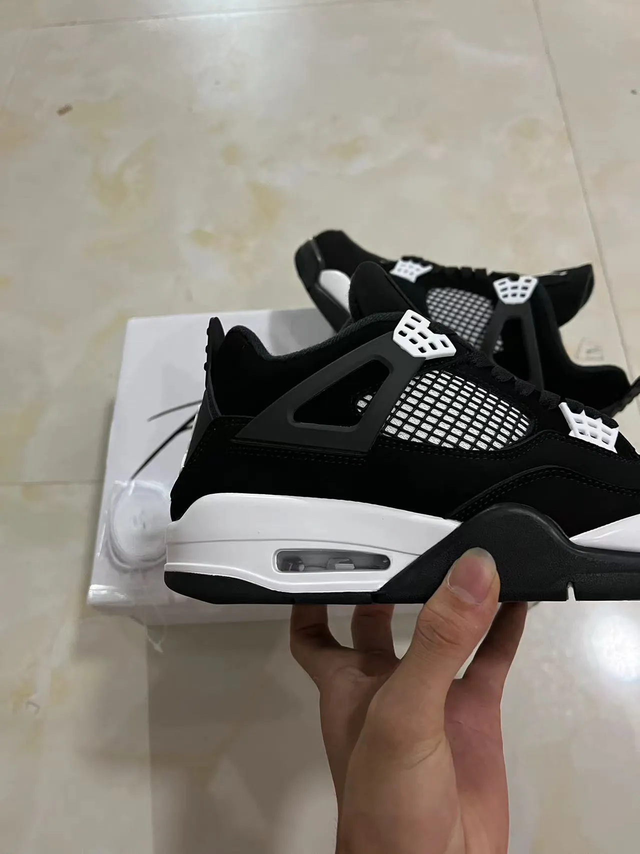 Air Jordan 4 Black White Basketball Shoes 7