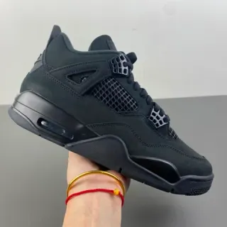 Air Jordan 4 单色黑篮球鞋