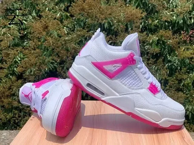 Air Jordan 4 Tênis de Basquete Branco e Rosa 4