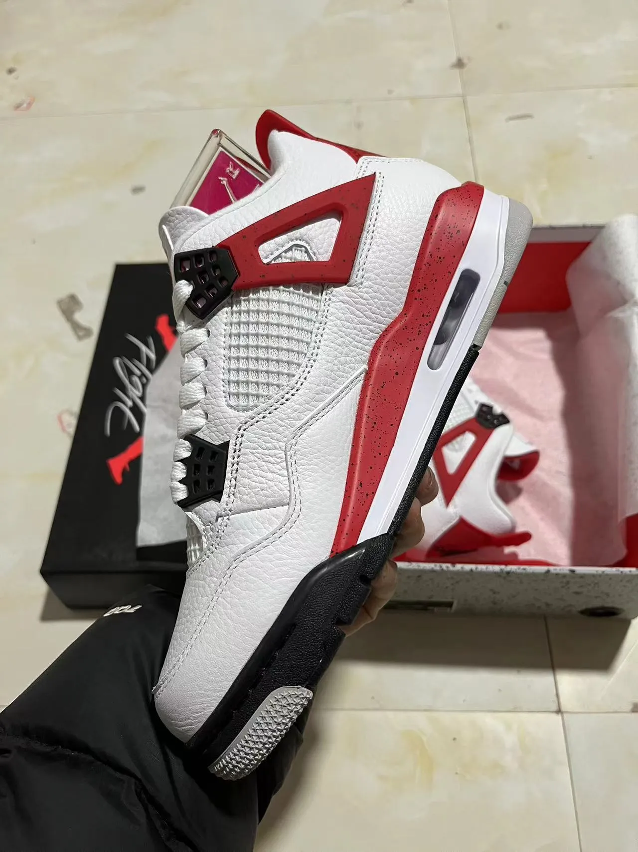 Air Jordan 4 White Red Black Basketball Shoes 4