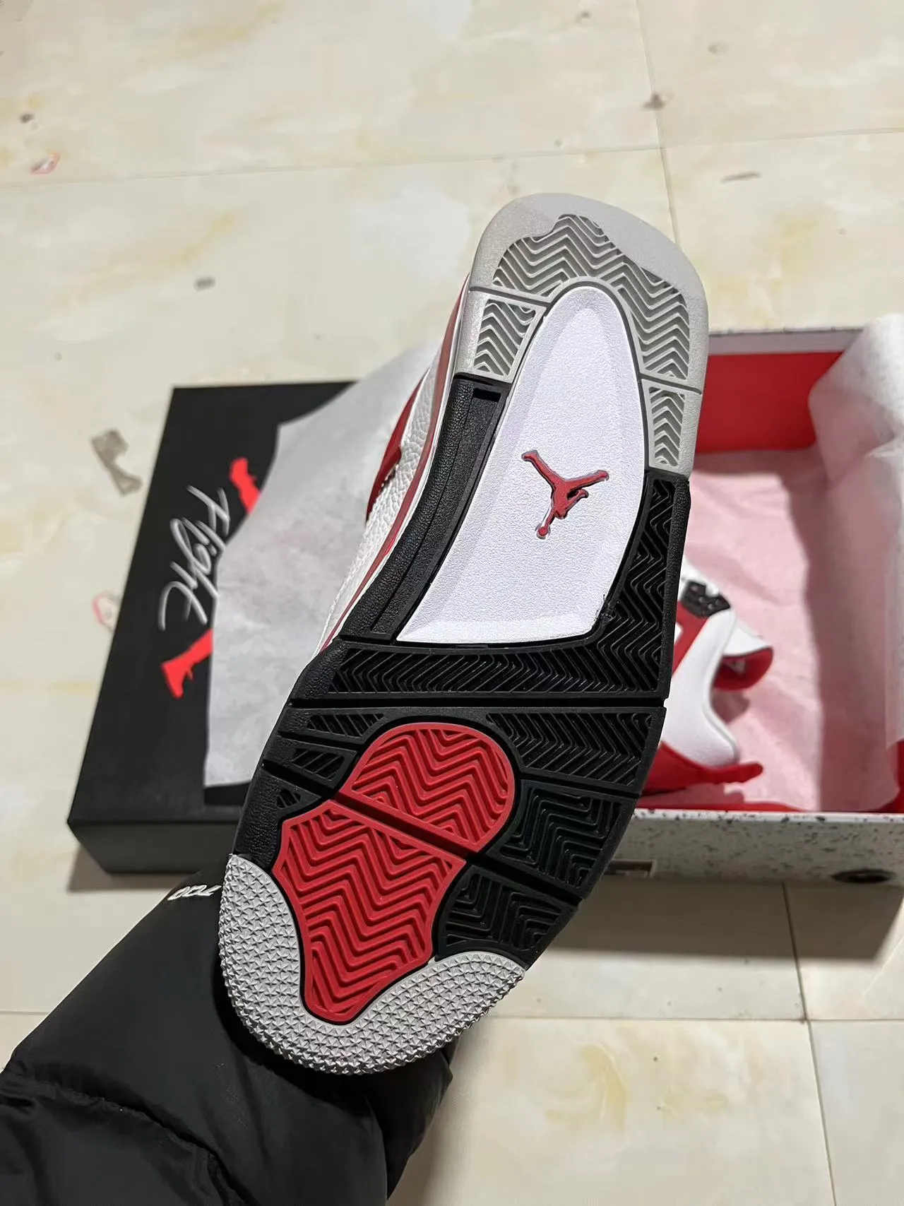 Air Jordan 4 White Red Black Basketball Shoes 5