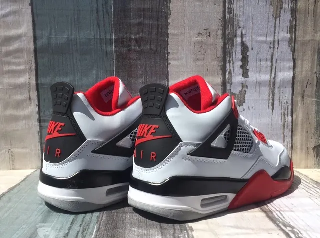 Air Jordan 4 White Red Black Basketball Shoes 3