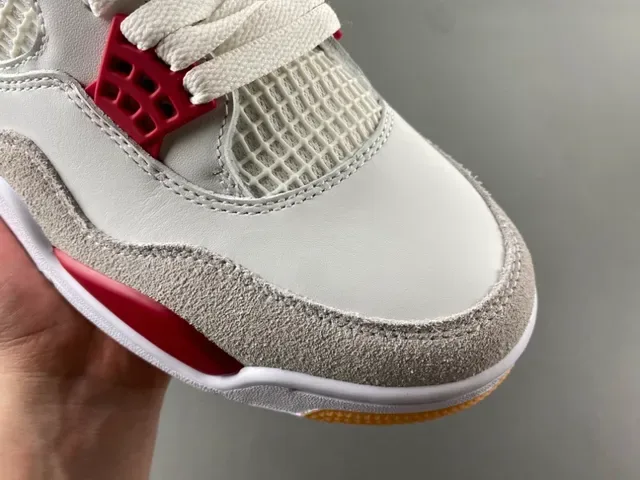 Air Jordan 4 Tênis de Basquete Branco Vermelho Goma 2