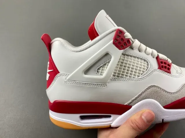 Air Jordan 4 Tênis de Basquete Branco Vermelho Goma 3