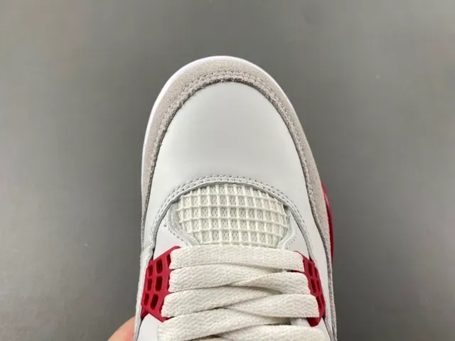 Air Jordan 4 Tênis de Basquete Branco Vermelho Goma 5