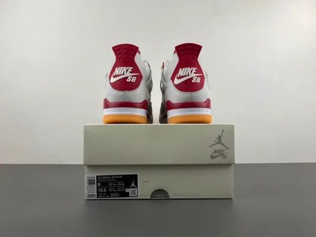 Air Jordan 4 Tênis de Basquete Branco Vermelho Goma 17