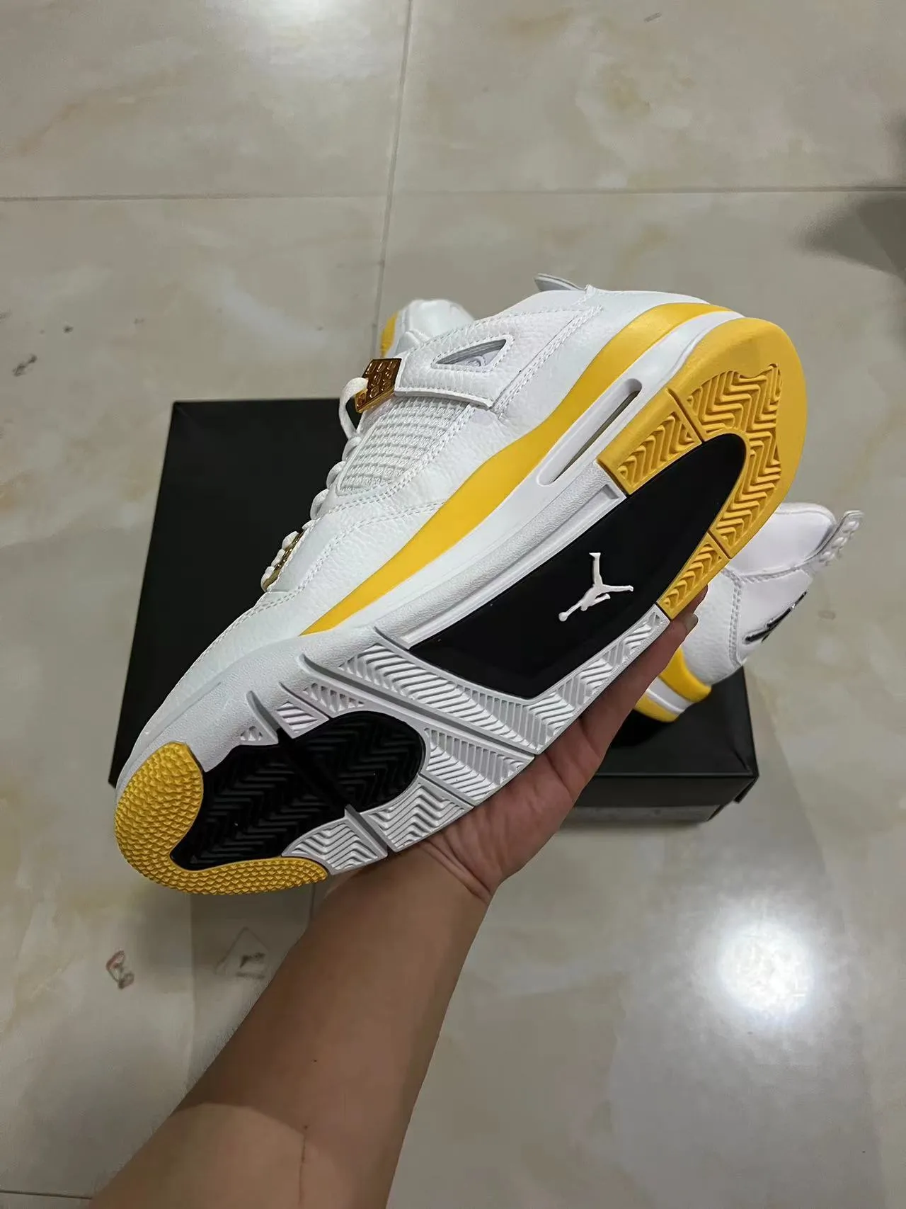 Air Jordan 4 White Yellow Gold Basketball Shoes 6