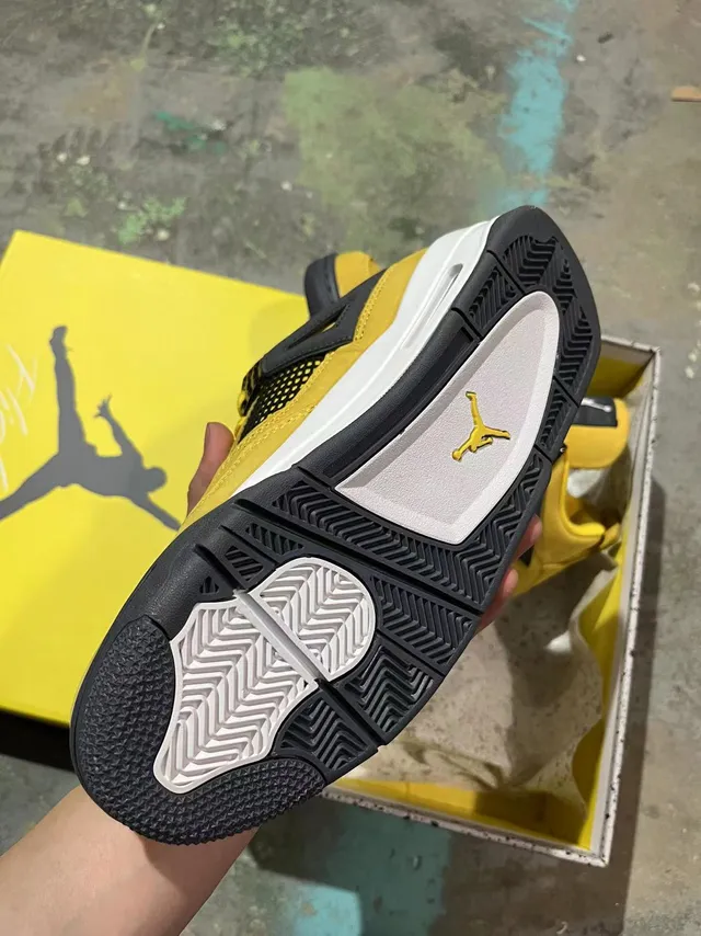 Air Jordan 4 Yellow Black White Basketball Shoes 4