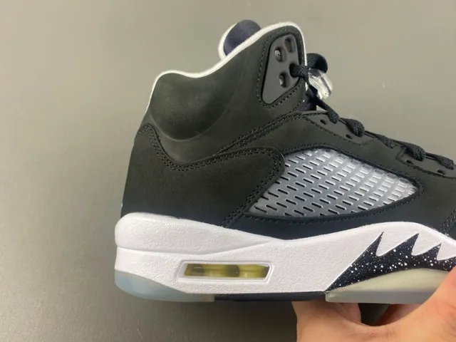 Air Jordan 5 Black White Suede Basketball Shoes 3